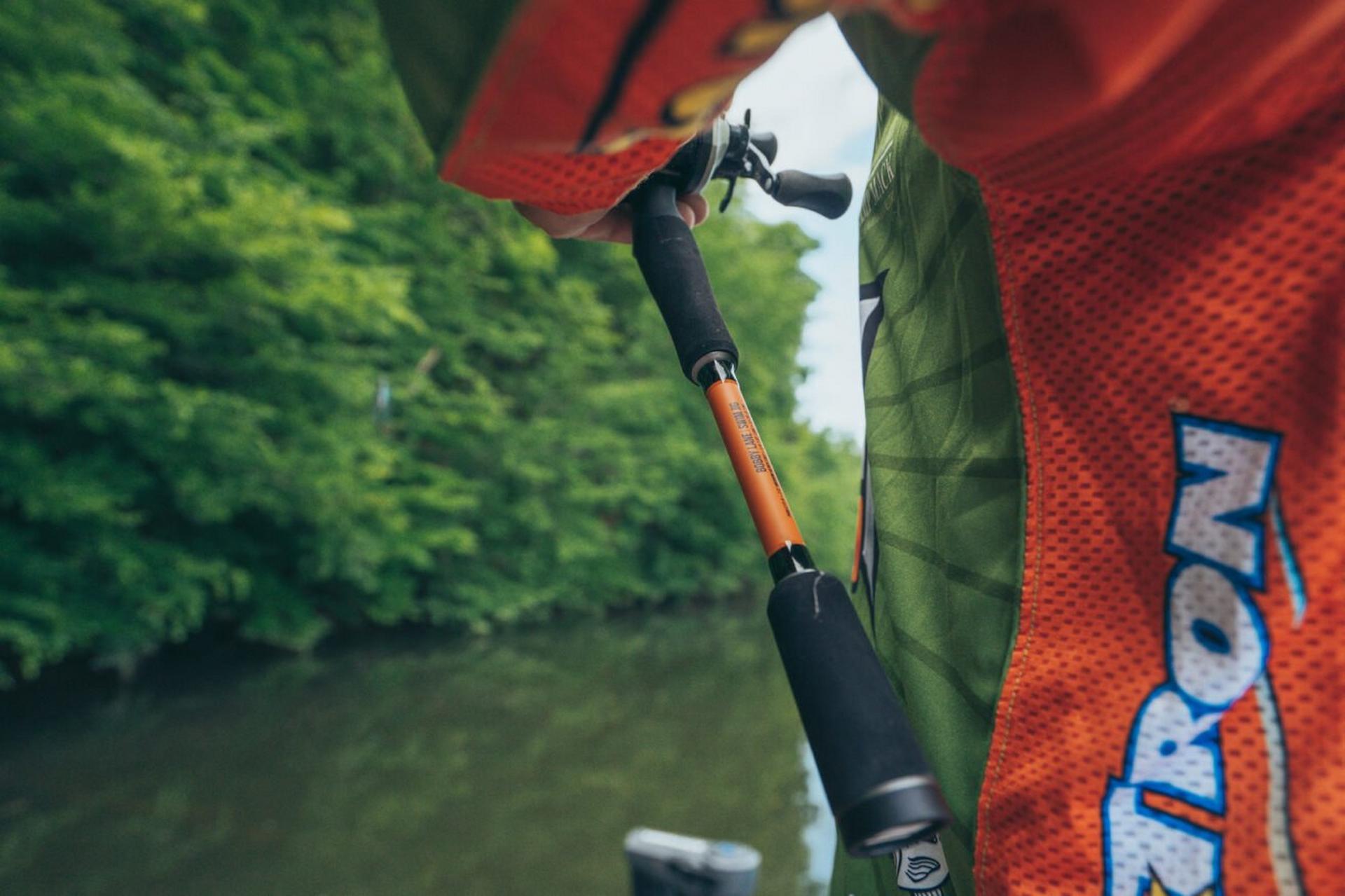 BOBBY LANE SWIMJIG PRO ROD    | ABU GARCIA®