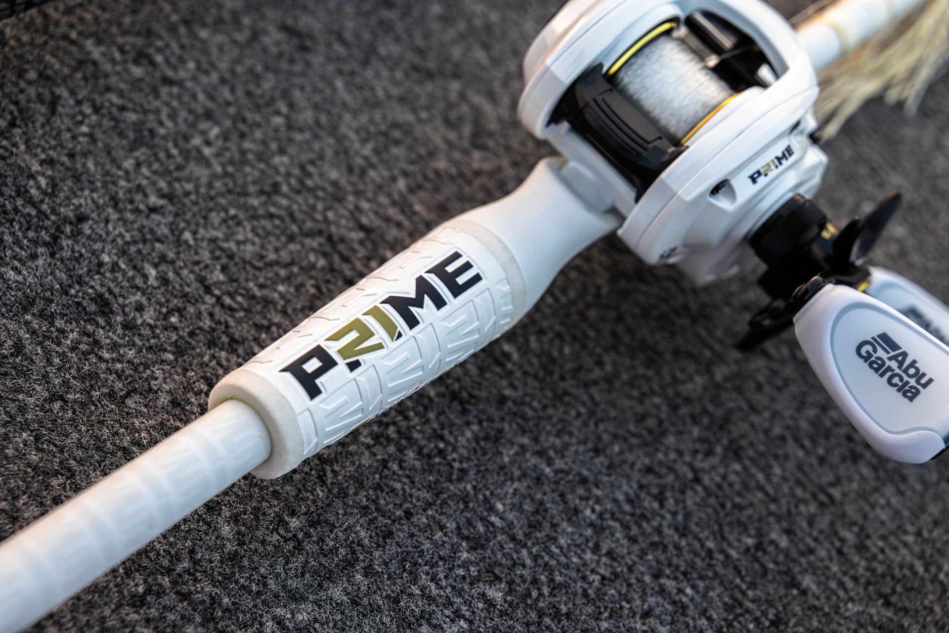 Close up of a Abu Garcia x PRIME21 Low Profile Baitcast Combo
