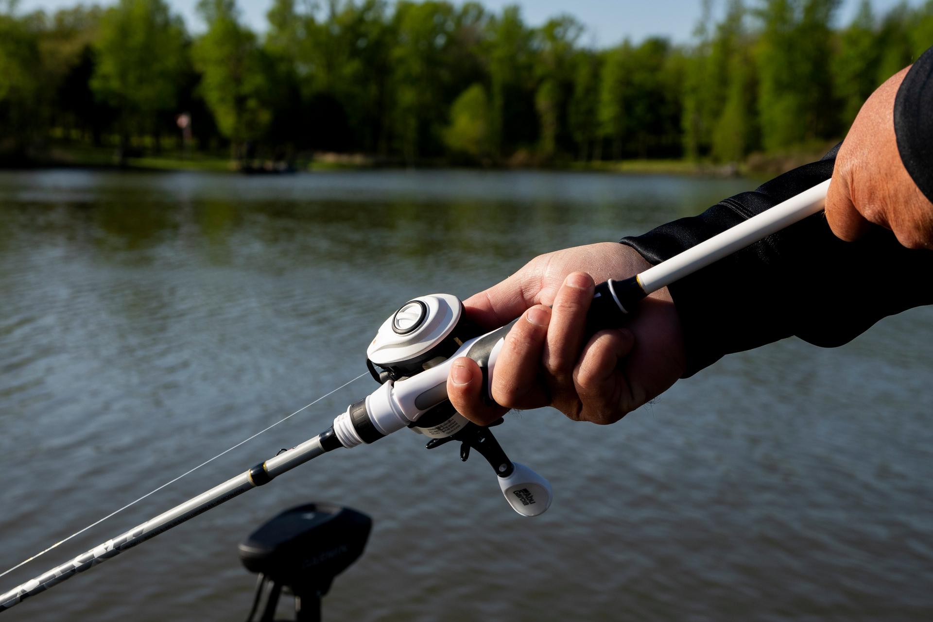 Abu Garcia Max® PRO Low Profile Baitcast Reel