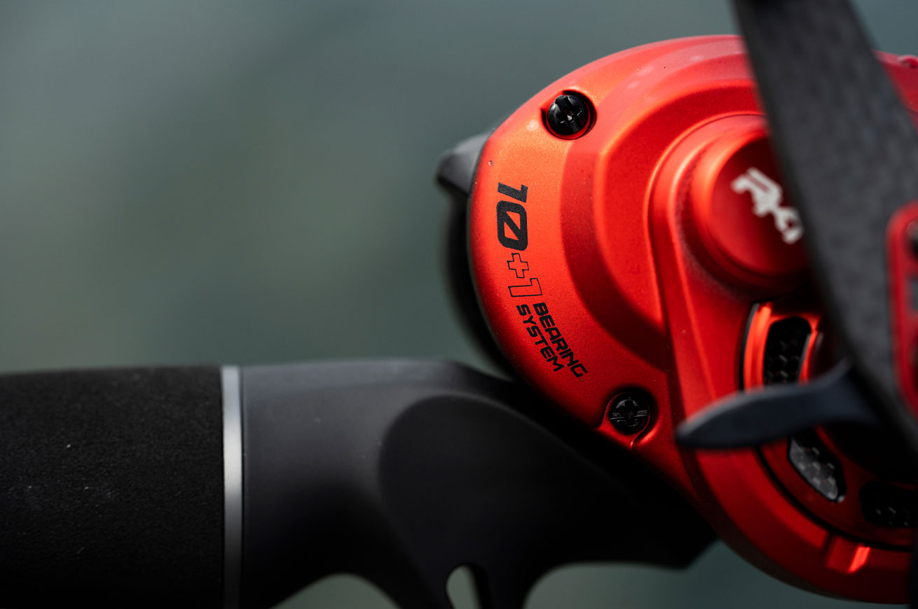 Abu Garcia REVO RKT